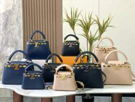Picture of Louis Vuitton Handbags _SKUfw187075332fw